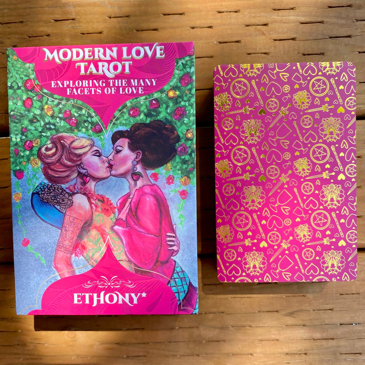 Modern Love Tarot 🇨🇦